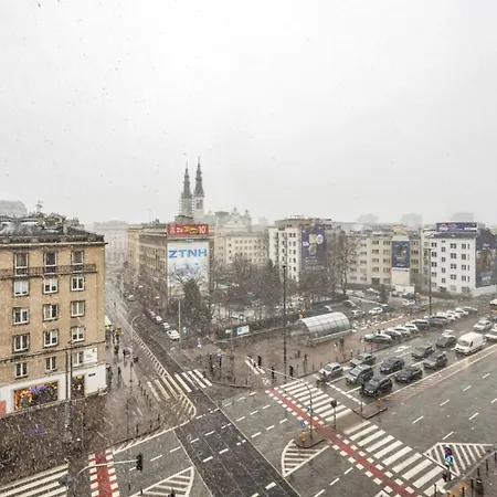 Metro Politechnika 3-bedroom *