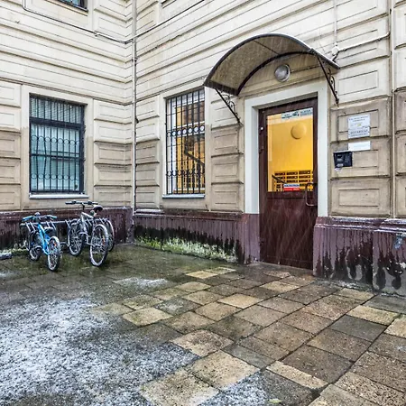 Metro Politechnika 3-bedroom *