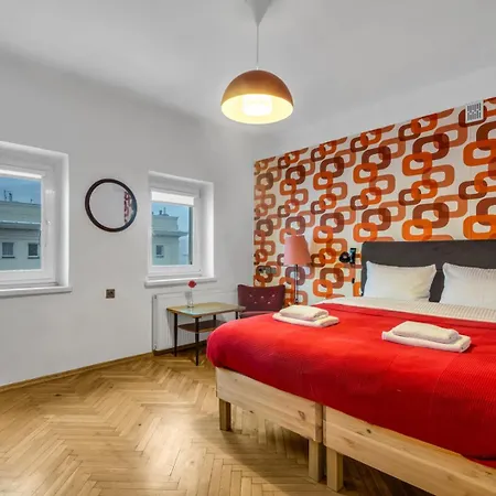 Apartment Metro Politechnika 3-bedroom *